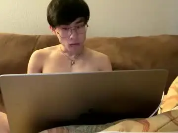 Chaturbate Adult Webcams of hottiewithabody101