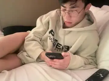 Chaturbate Nude Webcam of hottiewithabody101