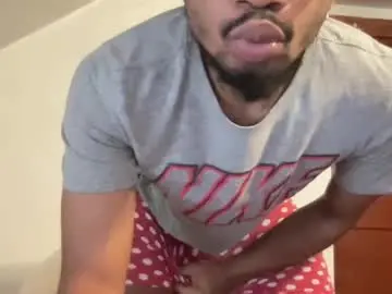 Chaturbate Live Porn of outofhisleague_