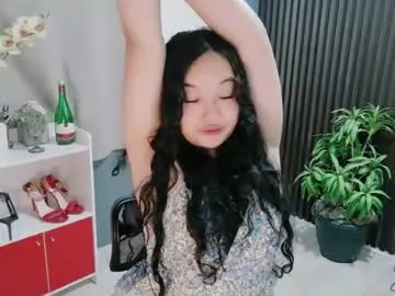 Chaturbate Adult Video Chat of urfavouritecravings