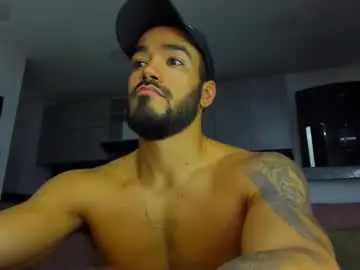 Chaturbate Watch Live Sex Cams of alexander_martines