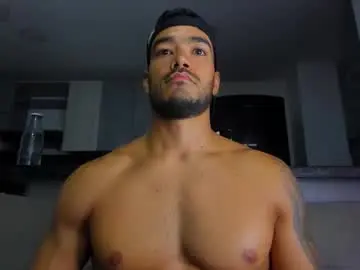 Chaturbate Best live sex cam show of alexander_martines