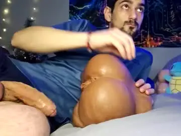 Chaturbate Live Sex Cam of bigwhitecock_liam