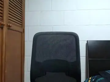 Chaturbate Live Sex Cam of dimitri_quiet