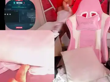 Chaturbate Free Porn Cam of ginakurt_