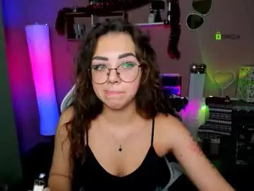 Chaturbate Private Sex Chat of helen_shineee