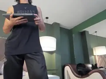 Chaturbate Live Sex Cam of james_morrisonm