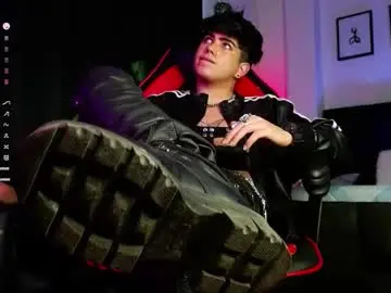 Chaturbate Adult Webcams of lylebennett_