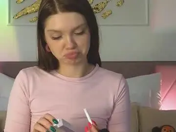 Chaturbate Free Live Porn of nicole_broown