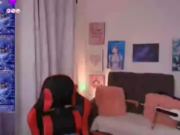 Chaturbate Live Sex Cam of yeliana_sexy