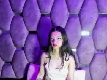 Chaturbate Free Live Porn of aurora18palmer