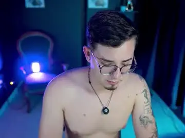 Chaturbate Live Sex Cam of leo_valmore