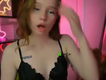 Chaturbate Live Porn of alia_skay