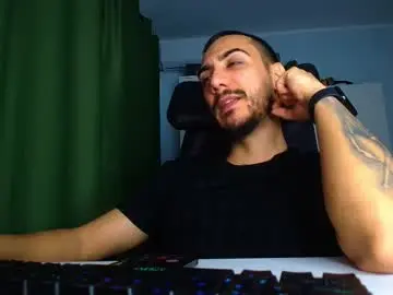 Chaturbate Free Porn Cam of andrewbanner