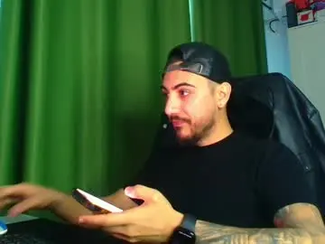 Chaturbate Best Webcam of andrewbanner