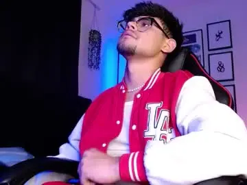 Chaturbate Watch Live Sex Cams of isaac_saenz