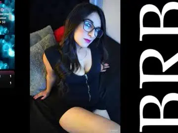 Chaturbate Live Sex of mia_miller17