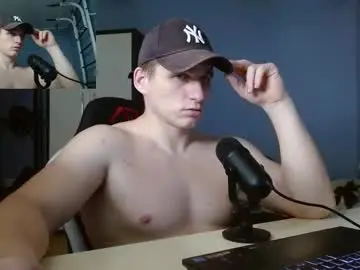 Chaturbate Live Sex of poliglotjoe2