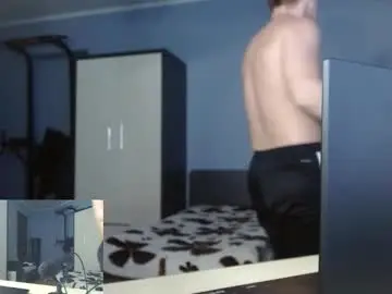 Chaturbate Best live sex cam show of poliglotjoe2