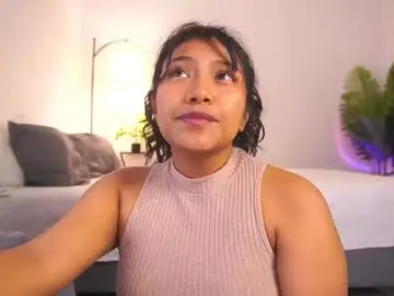Chaturbate Live Porn of katnees_correa
