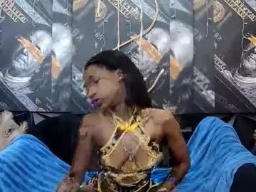 Chaturbate Watch Live Sex Cams of lilmissbaddiexxx