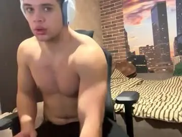 musclephantom from chaturbate