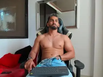 Chaturbate Adult Webcam of phillip_rain1