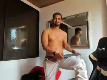 Chaturbate Nude Webcam of phillip_rain1