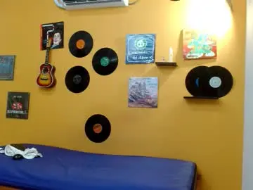 Chaturbate Sex Cam of skinnyverus18