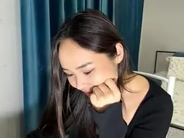 Chaturbate Live Sex Cam of winterluchini