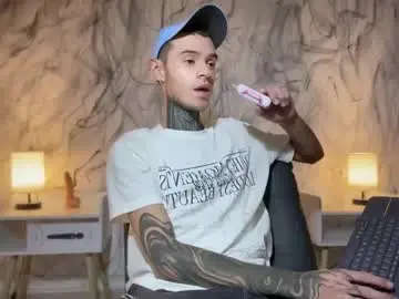 Chaturbate Adult Video Chat of arteemiis