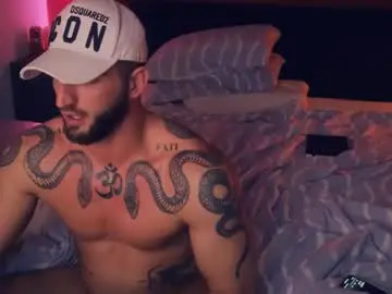 Chaturbate Adult Video Chat of bigsnakeman1995