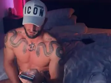 Chaturbate Sex Chat of bigsnakeman1995