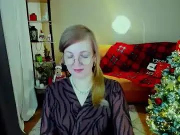 youruniverser from chaturbate