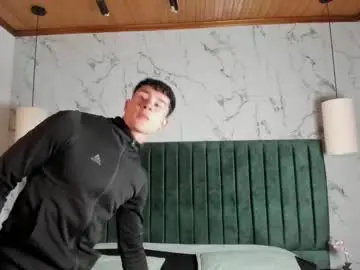 austinjones_ from chaturbate