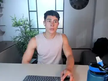 Chaturbate Live Sex Cam of austinjones_