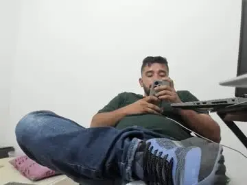 Chaturbate Nude Webcam of big_dad69