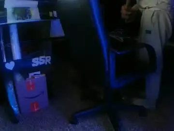 Chaturbate Live Sex of bowerboi1217