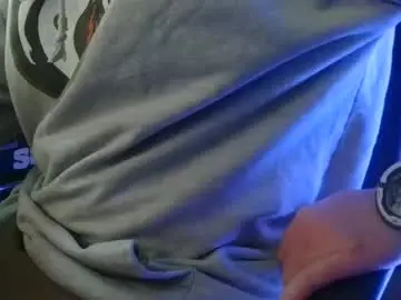 Chaturbate Live Sex Cam of bowerboi1217