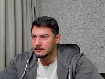 Chaturbate Live Sex Cam of clintmasterss