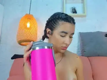 Chaturbate Sex Cam of emiily_s