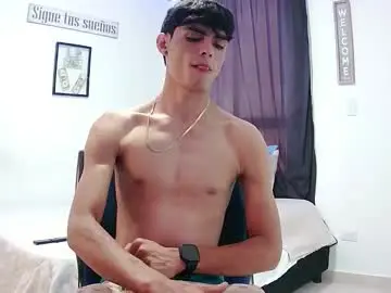Chaturbate Live Porn of harrythomson1