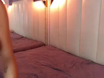 Chaturbate Watch Live Sex Cams of lolapierce