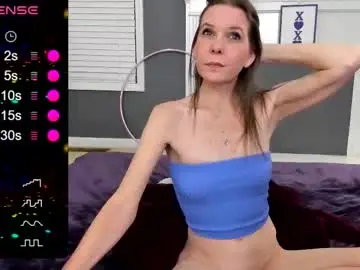 Chaturbate Free Porn Cam of tinyvixxen