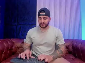 Chaturbate Free Live Porn of kylenorth_