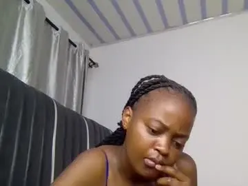 Chaturbate Live Sex Cam of mona_luv1