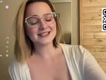 Chaturbate Live Sex Cam of pleasant_fun