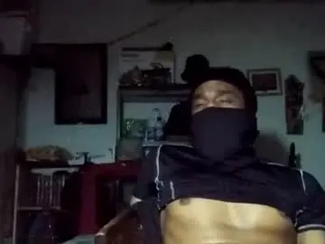 Chaturbate Live Sex Cam of poundgame0710