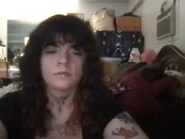 Chaturbate Live Sex Cam of titzntattz