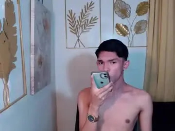 Chaturbate Live Sex Cam of urasian_john20